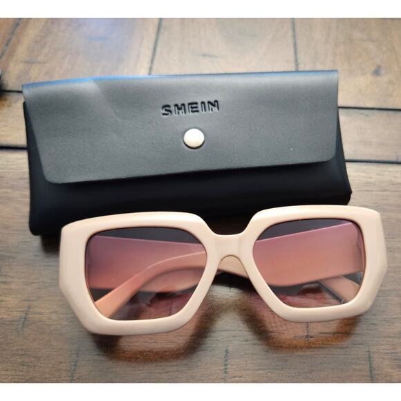 Shein Cream Sunglasses New new in case - Picture 1 of 3